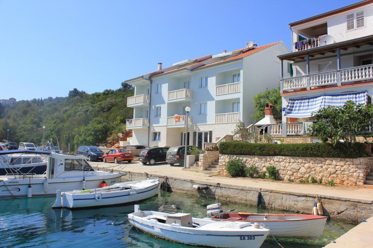 Apartments And Rooms By The Sea Zaglav, Dugi Otok - 8144 Sali Kültér fotó