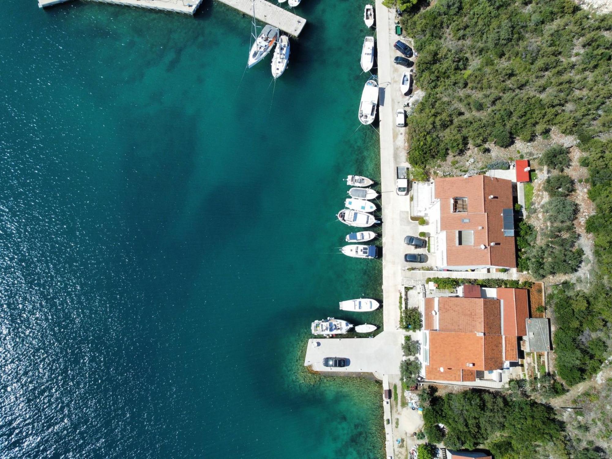 Apartments And Rooms By The Sea Zaglav, Dugi Otok - 8144 Sali  Kültér fotó